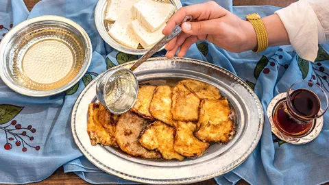 Peynir Tatlısı
